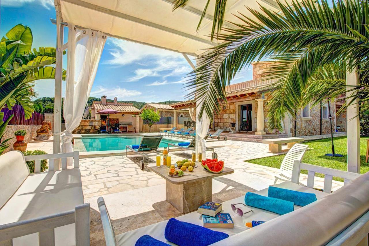Villa La Boveda By *